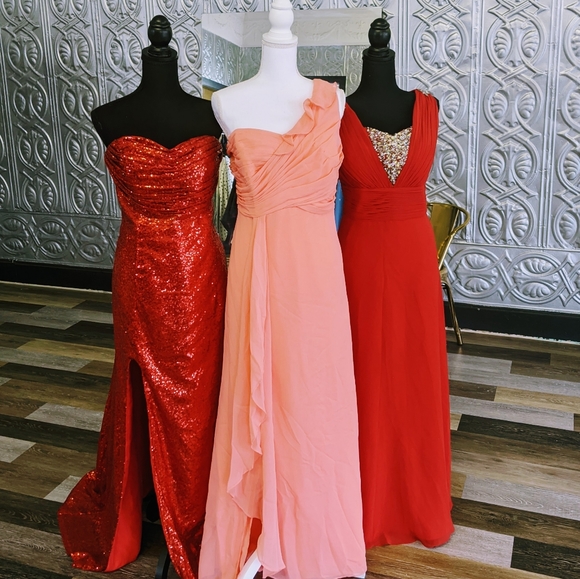 LAST CHANCE Red Gown w/ Beaded Bust - Picture 3 of 3